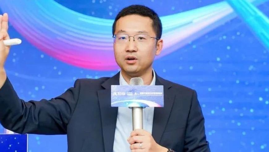 才发现惊蛰与桃花的适配度这么高,澳门资料大全正版资料2025年免费2025澳门免费精准资料2025澳门资料正版大全,展开计划实施_高级版V3.98