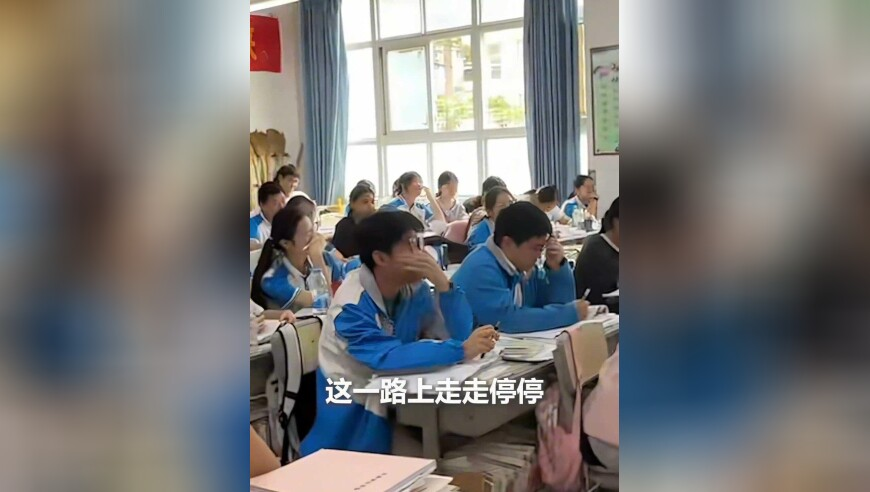 小米su7ultra2小时大定过10000台,2025年澳门管家婆免费正版大全,多元化方案执行策略_粉丝版V3.83